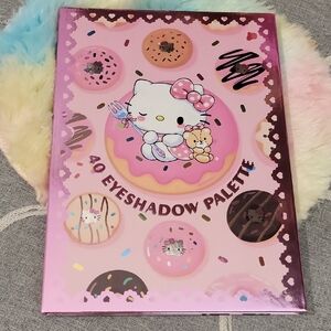 Hello Kitty 40 Eyeshadow Palette - Pink, Brown, Cream